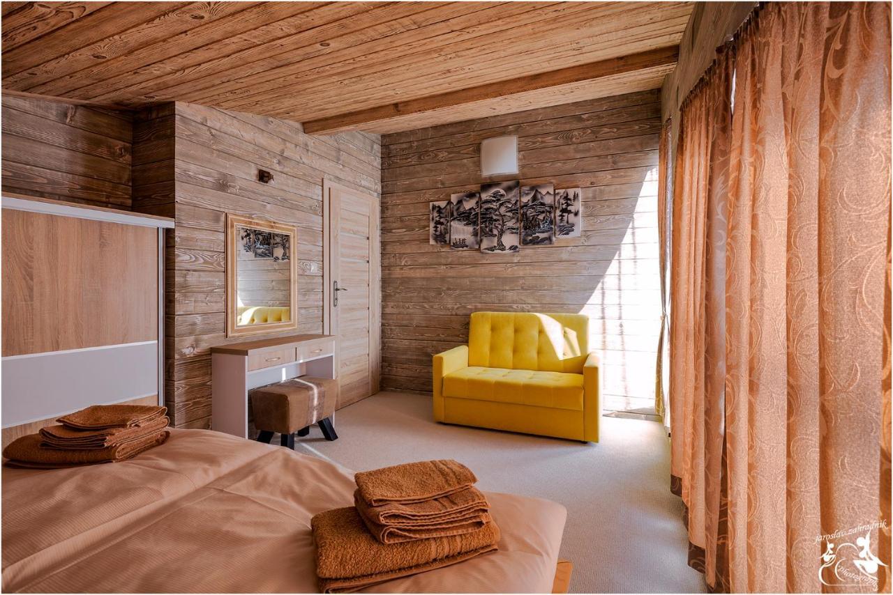 Apartments Pemikas II Liptovský Mikuláš Exteriör bild